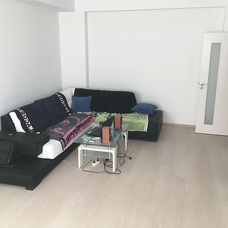 Apartament 3 Camere คอนสตันซา ภายนอก รูปภาพ